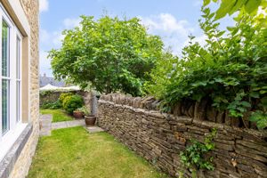 Photo 24- click for photo gallery